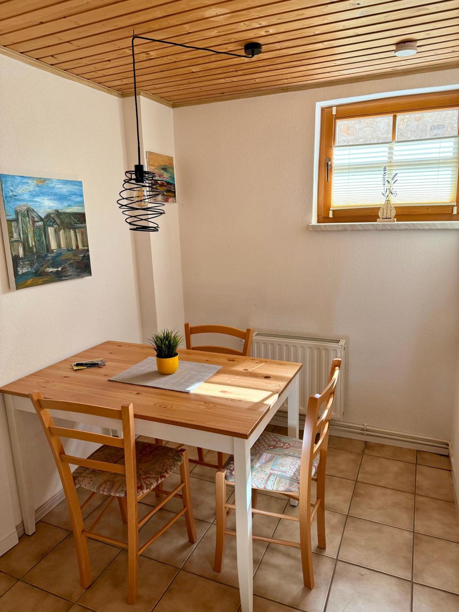 Ferienwohnung Am Quedlinburger Stadtbad Szoba fotó